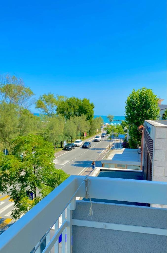 Hotel La Capinera Bellaria-Igea Marina Esterno foto